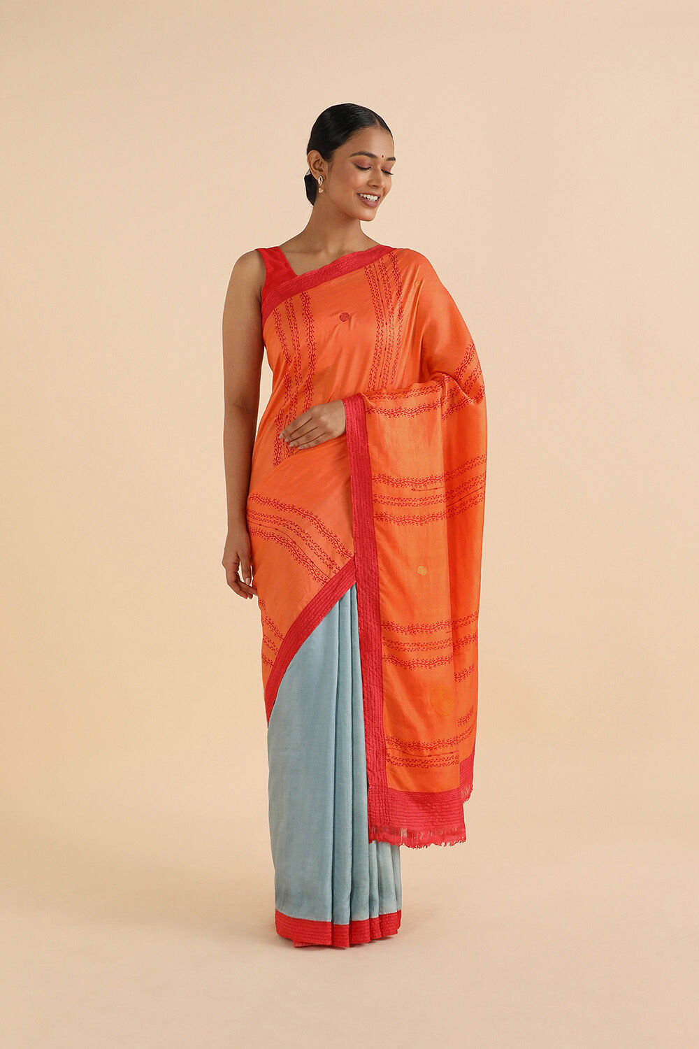Grey Pure Silk Kantha Saree image number null