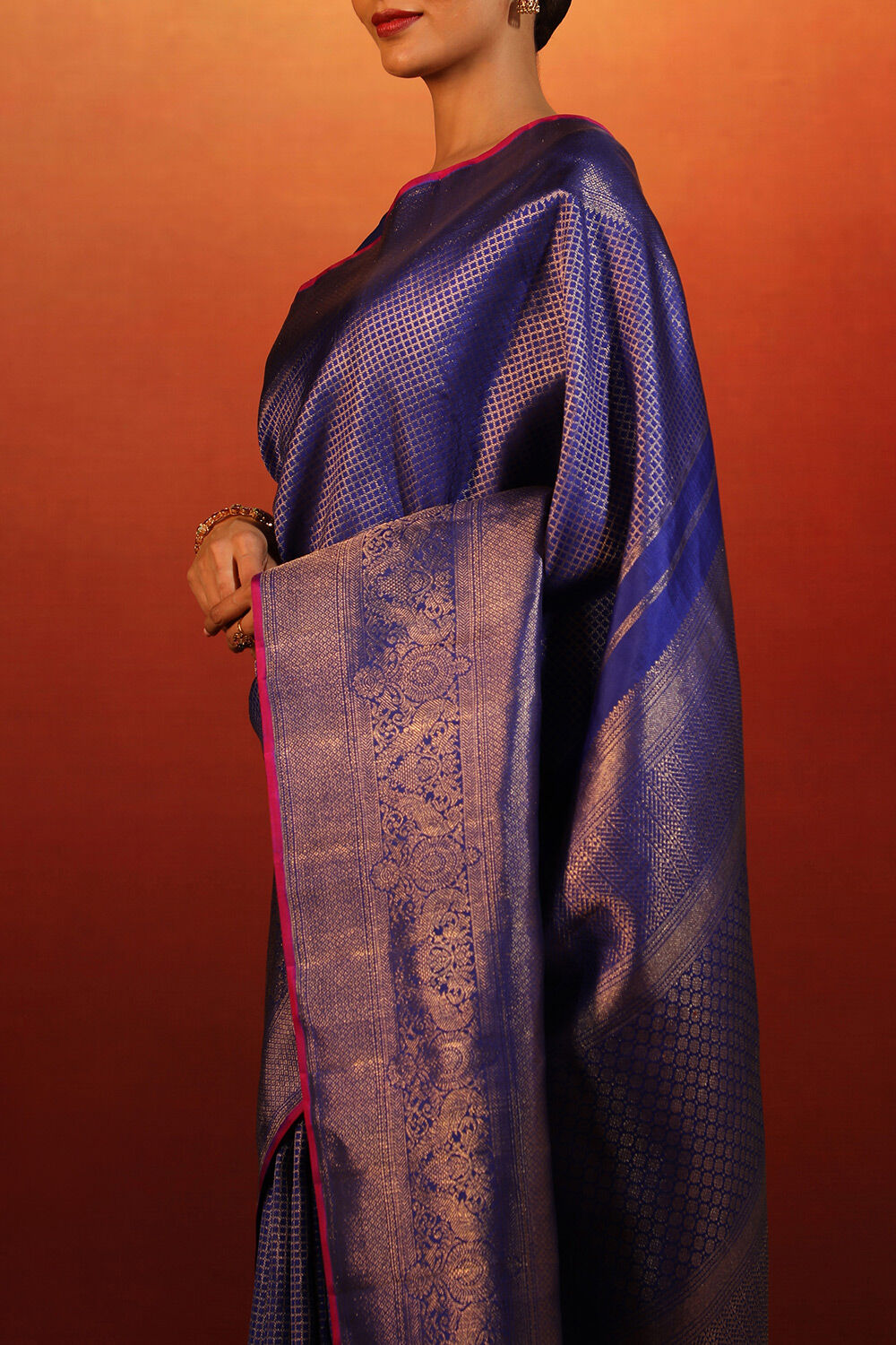 Blue Woven Pure Silk Kanjivaram Saree image number null