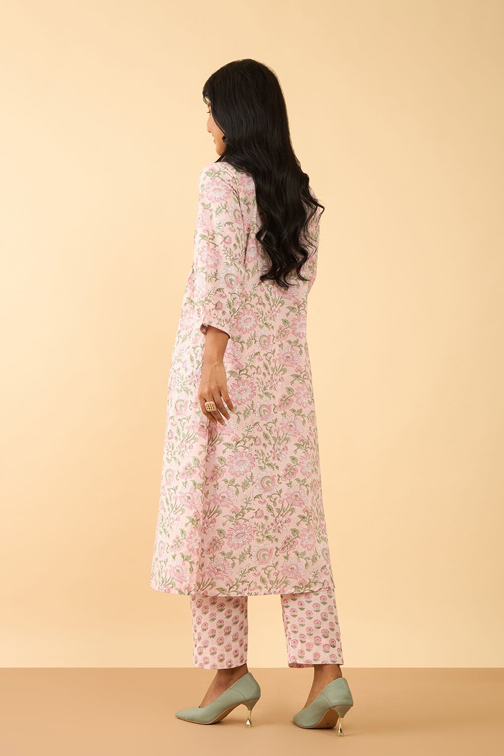 Light Pink Printed Sanganeri Pure Cotton Kurta Set image number null