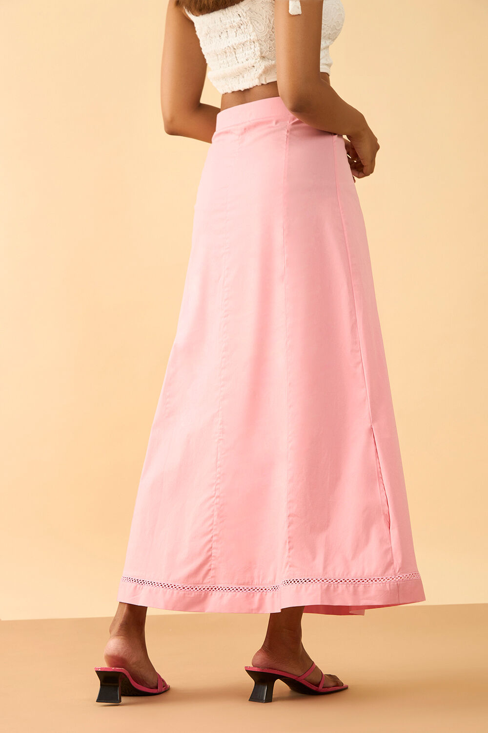 Light Pink Woven Cotton Lycra Inskirt image number null