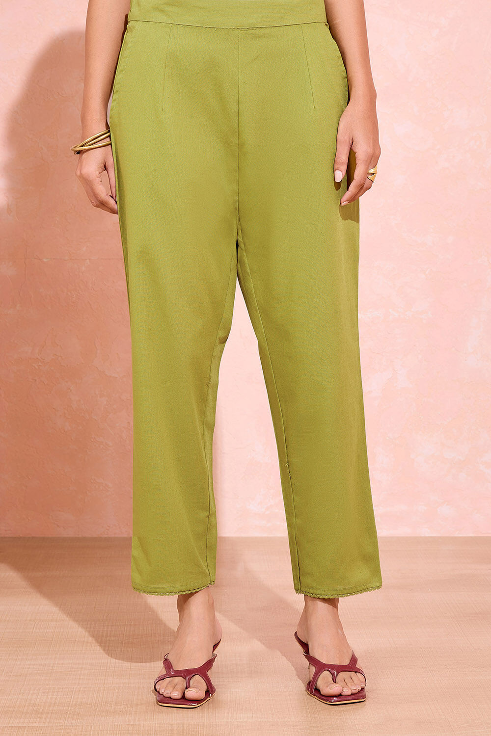 Green Woven Pure Cotton Linen Trouser image number null