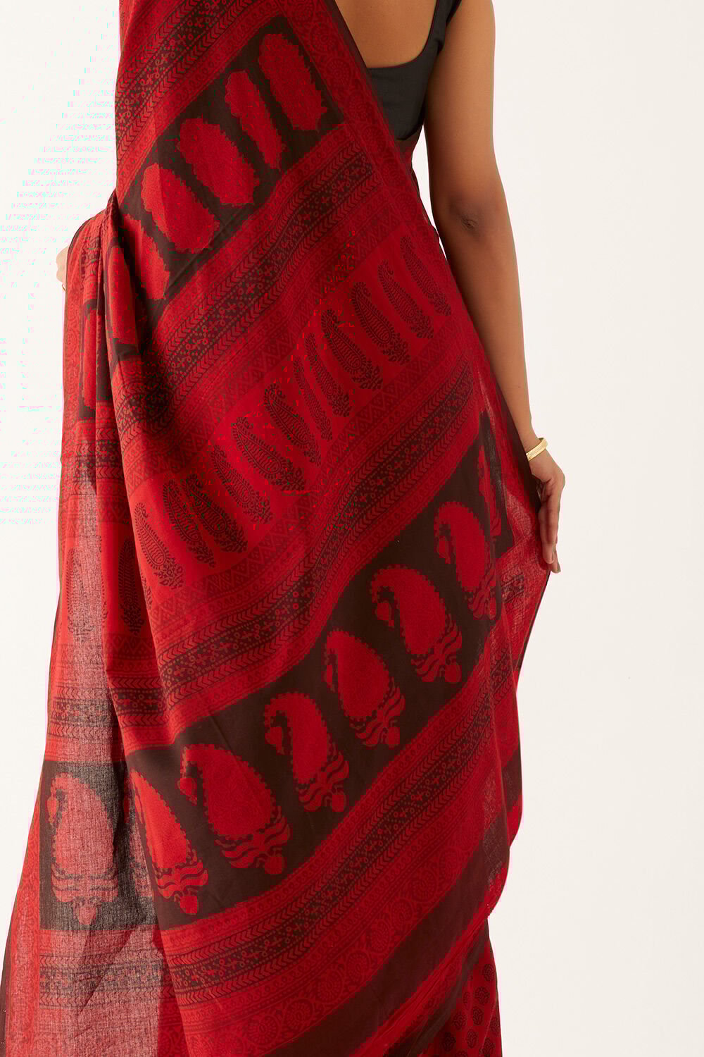 Red Pure Cotton Bagh Printed Saree image number null