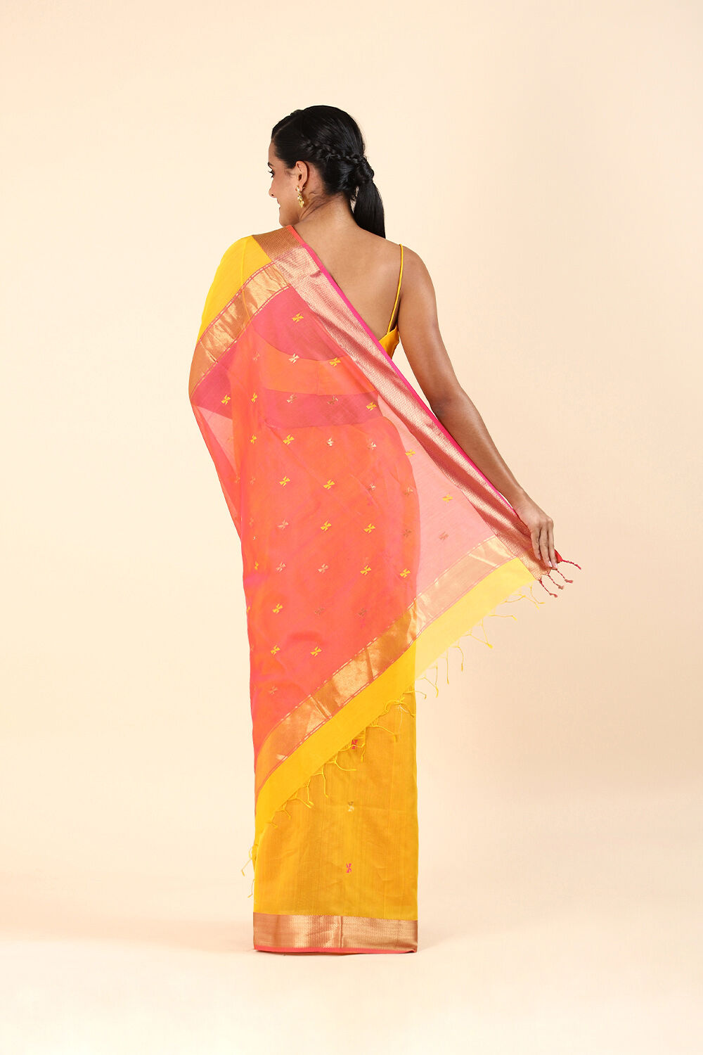 Yellow Pure Silk Cotton Maheswari Saree image number null
