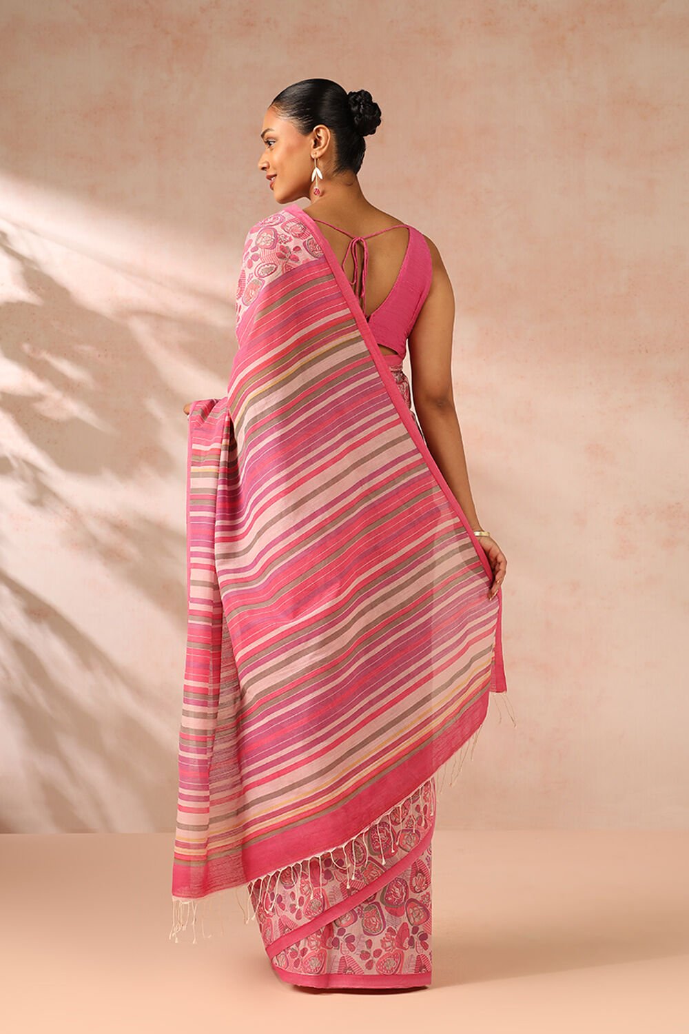 Pink Printed Bengal Pure Cotton Saree image number null