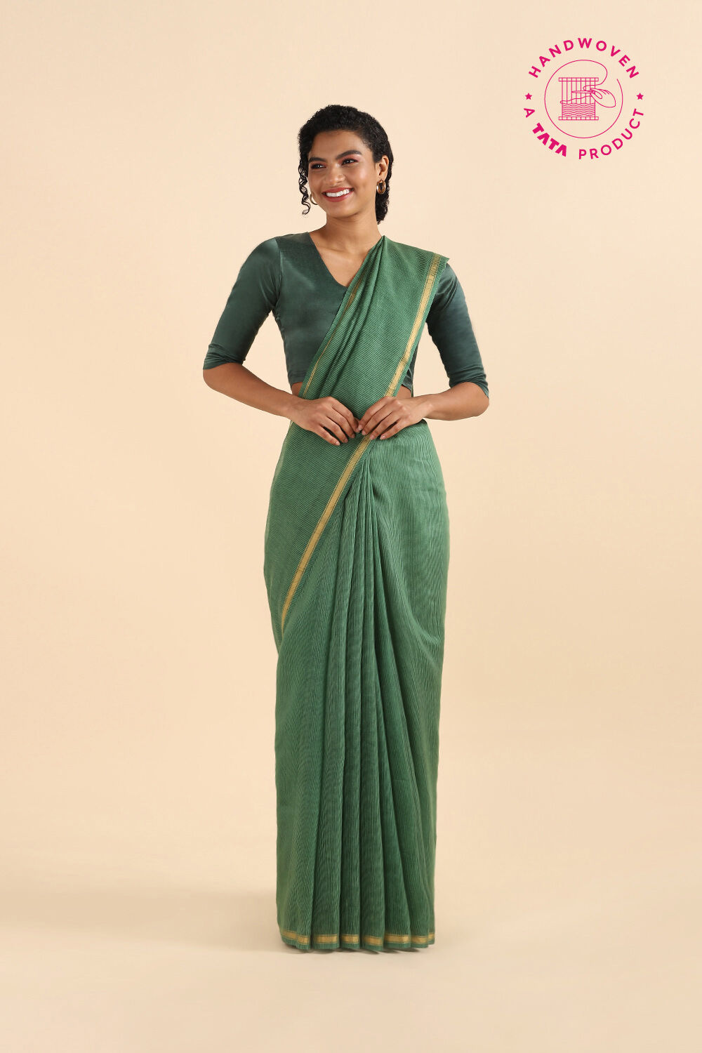 Green Pure Silk Woven Saree image number null
