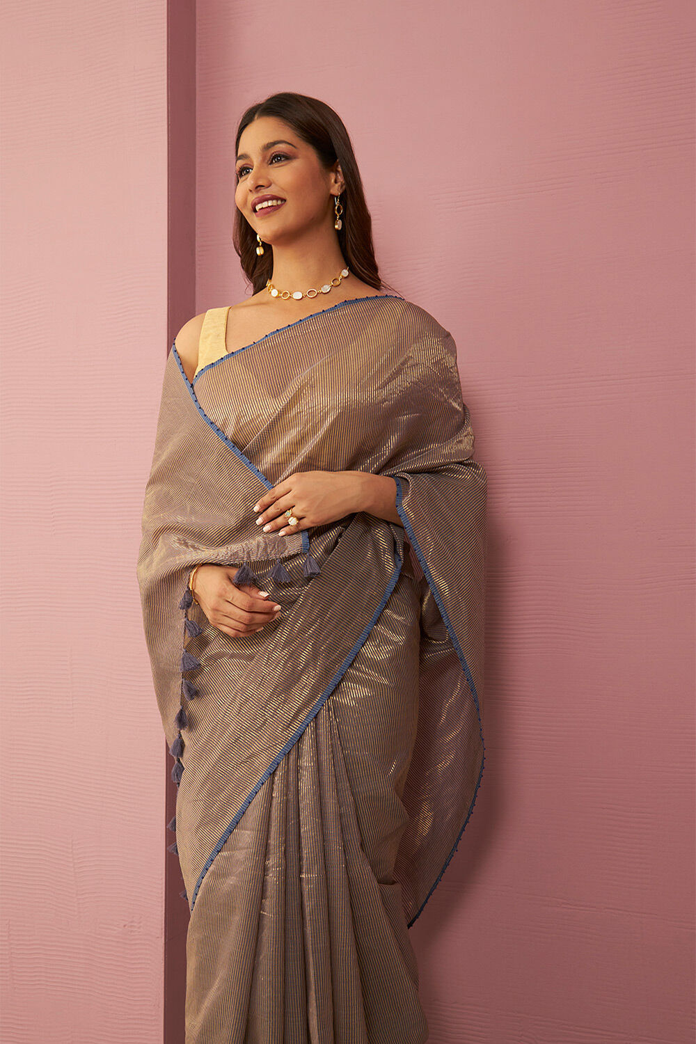 Grey Contemporary Pure Silk Cotton Embroidered Saree image number null