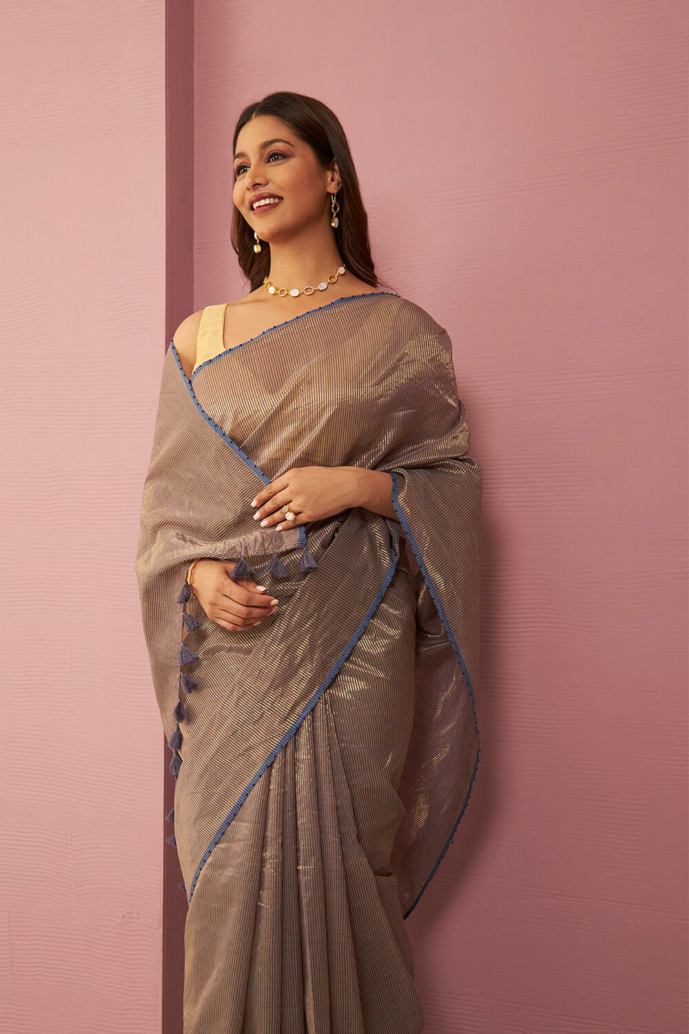 Grey Contemporary Pure Silk Cotton Embroidered Saree image number null