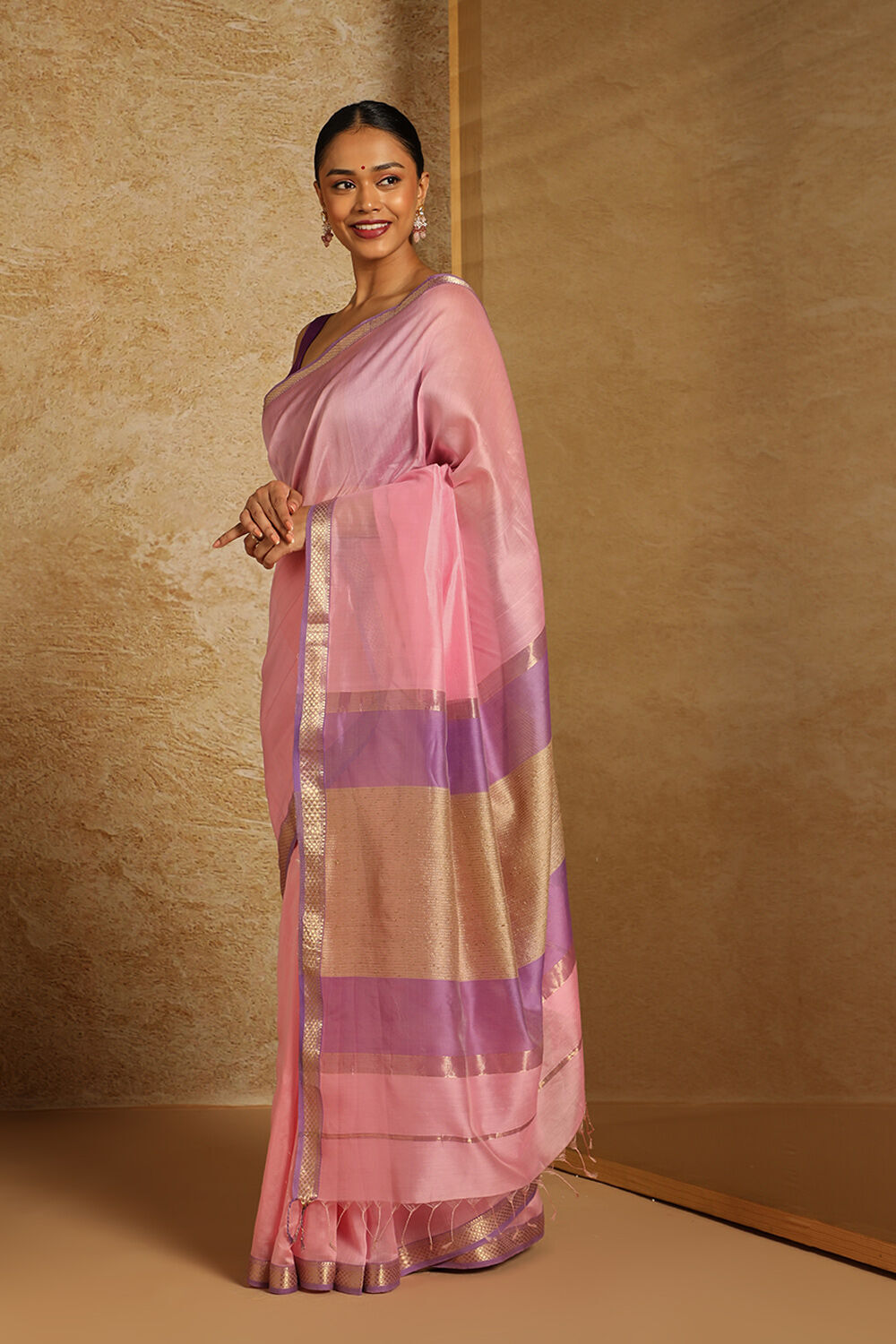 Pink Pure Silk Cotton Woven Maheswari Saree image number null