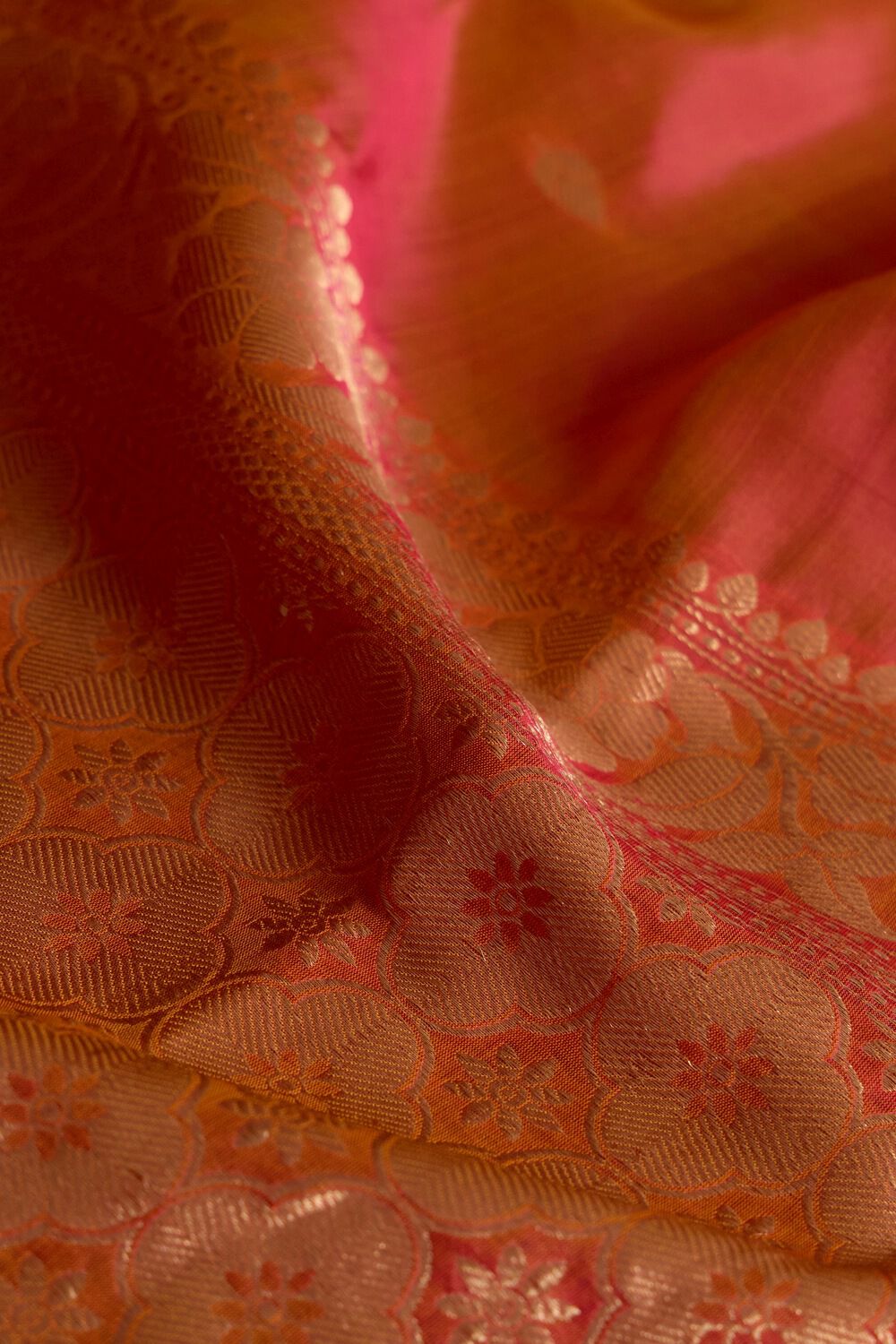 Pink Silk Viscose Banaras Cutwork Saree image number null