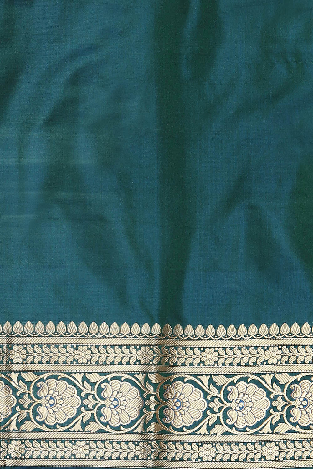 Blue and Green Pure Silk Banarasi Tanchoi Saree image number null