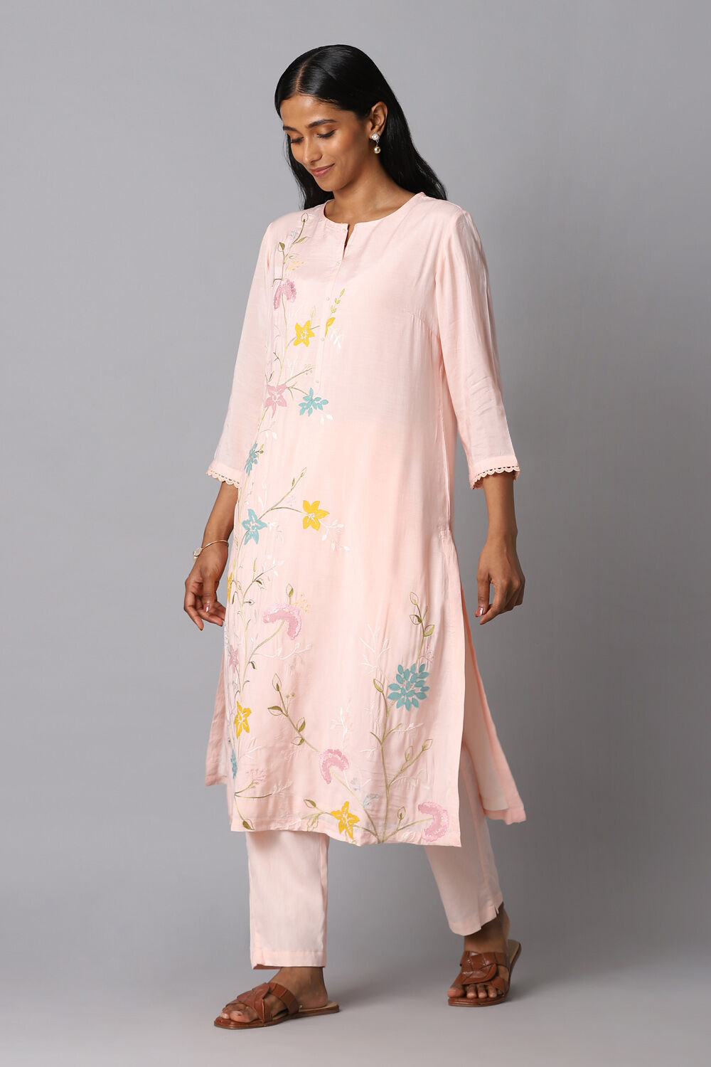 Light Pink Viscose Applique Kurta Set image number null