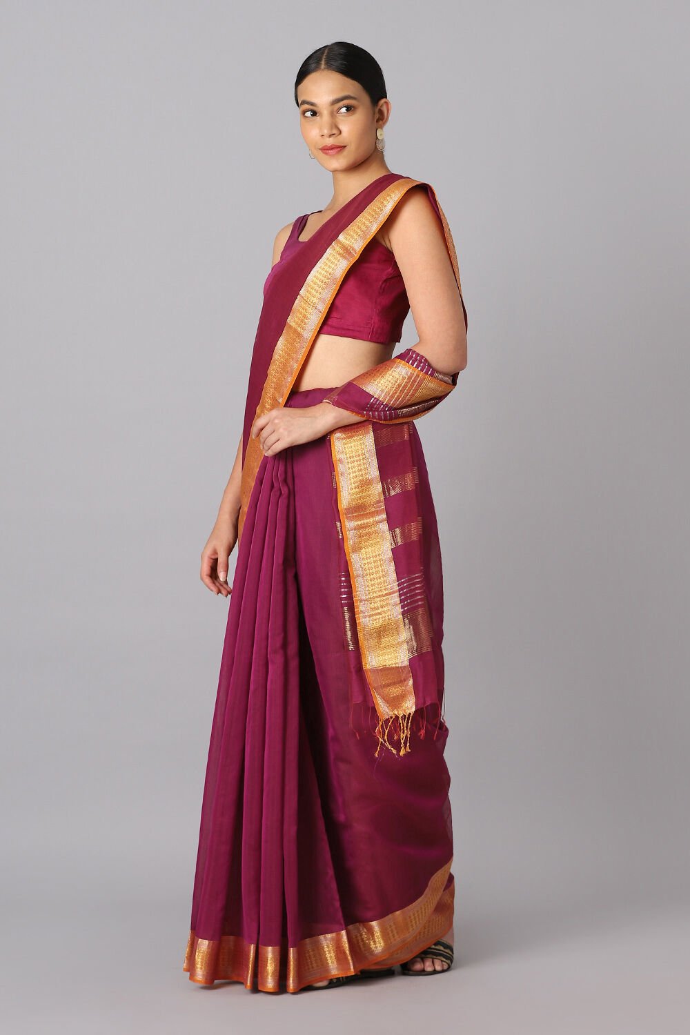 Dark Pink Pure Silk Cotton Maheswari Saree image number null