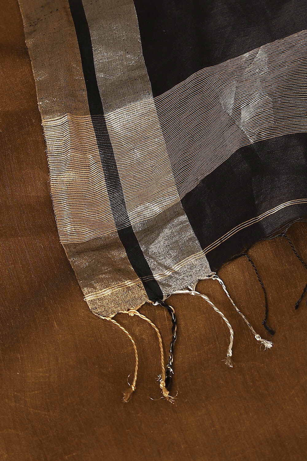 Brown Pure Silk Linen Jamdani Saree image number null
