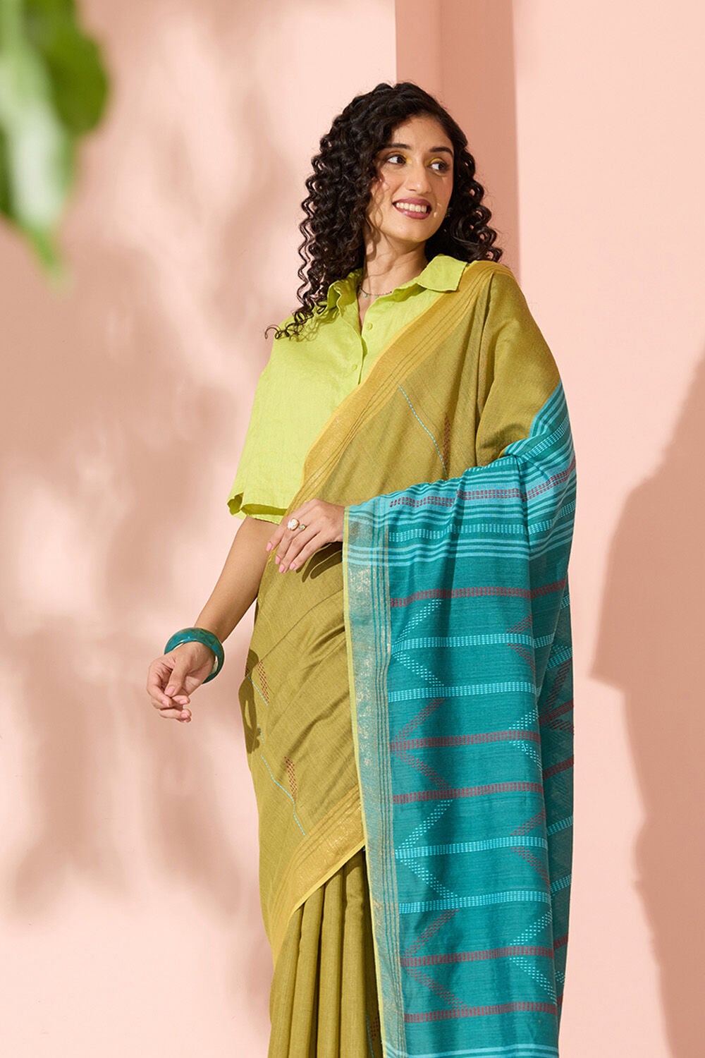 Green Woven Silk Viscose Bhagalpur Saree image number null