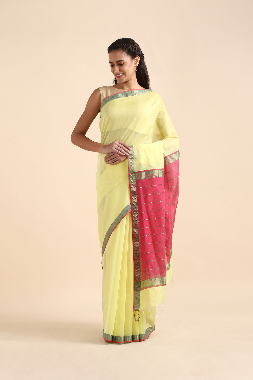 Light Yellow Pure Silk Cotton Maheswari Saree image number null