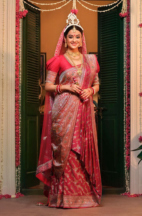 gaye holud dress design The Essence of Cotton Sarees in Gaye Holud Ceremonies- Dora By Phoenix