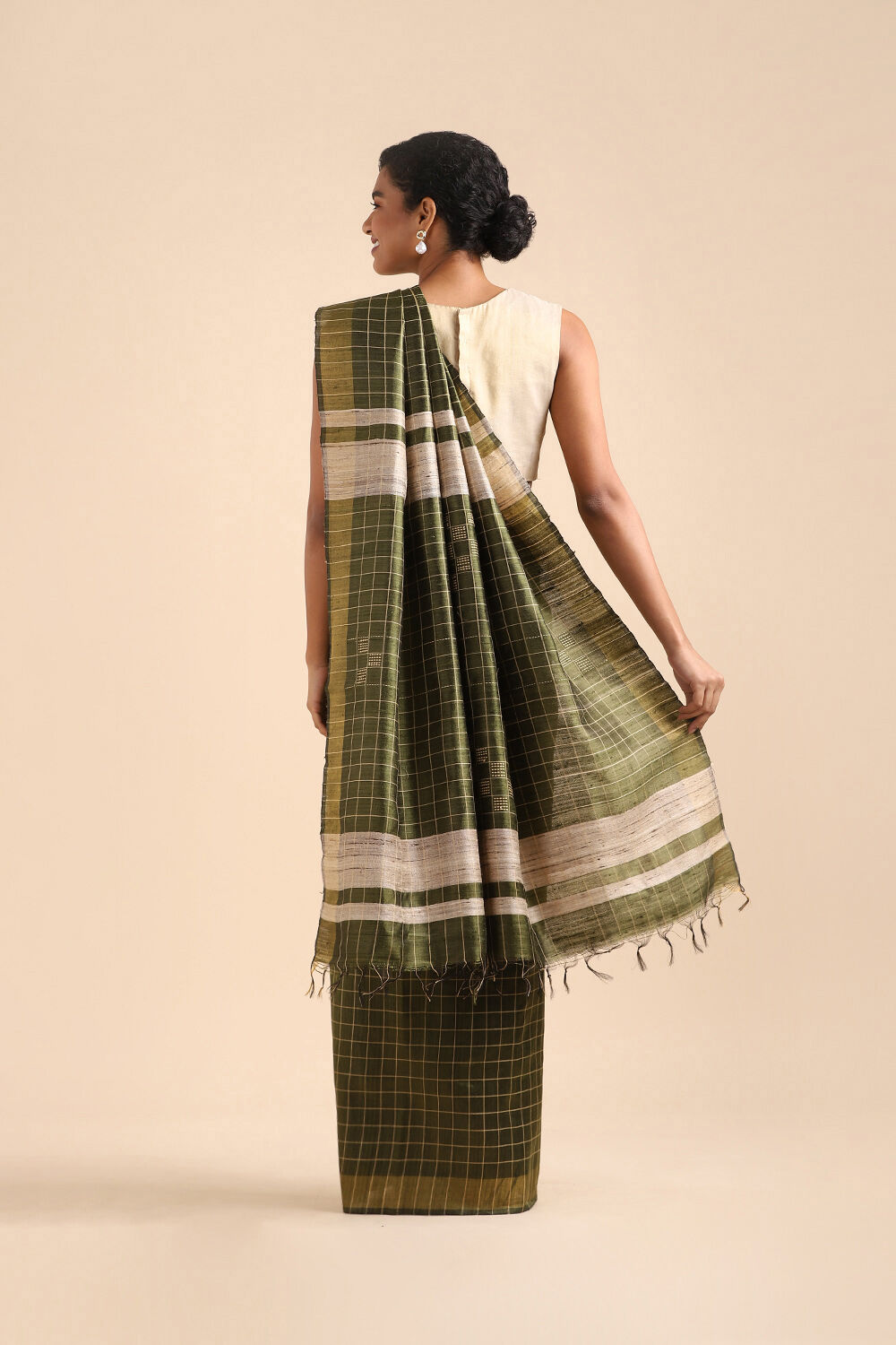 Green Pure Tussar Silk Bhagalpuri Saree image number null