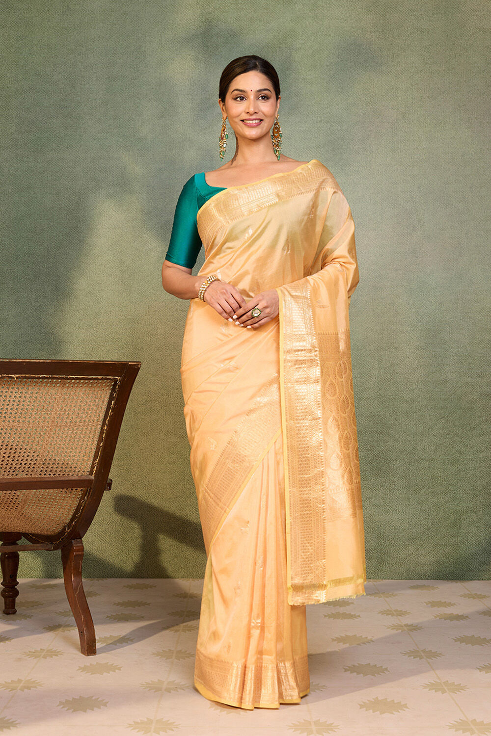 Light Orange Silk Viscose Kadwa Banarasi Saree image number null