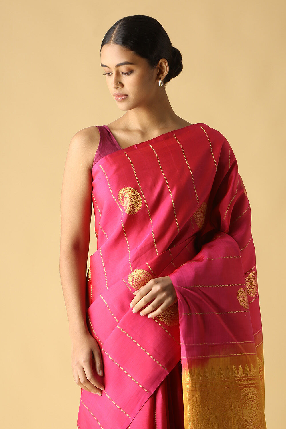 Dark Pink Pure Silk Kanjivaram Saree image number null
