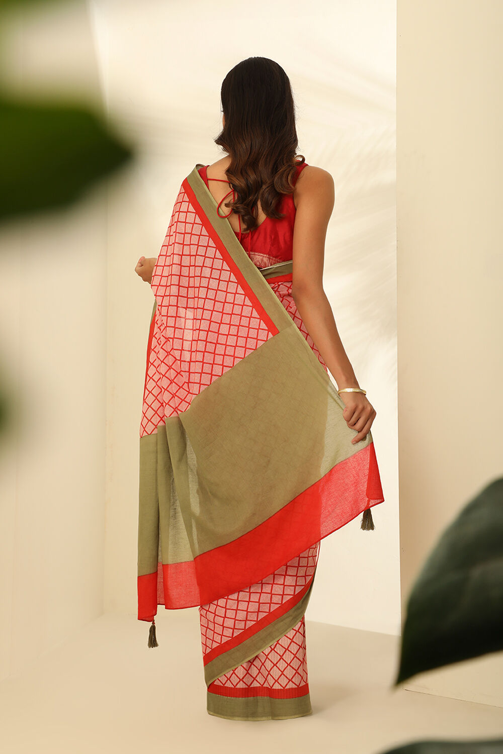 Red Pure Cotton Mulmul Printed Saree image number null