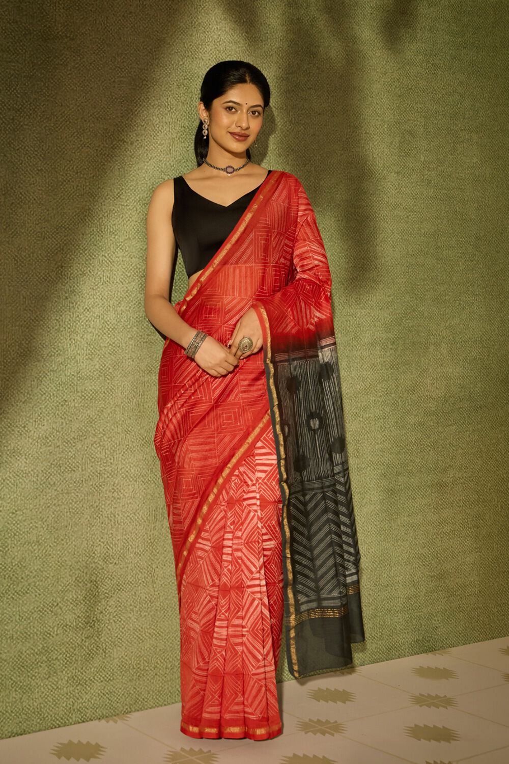 Red Rajasthan Pure Silk Cotton Tie & Dye Shibori Saree image number null