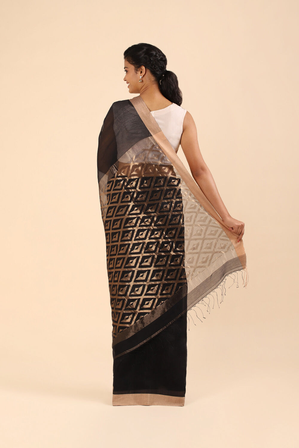 Black Pure Silk Cotton Bengal Saree image number null