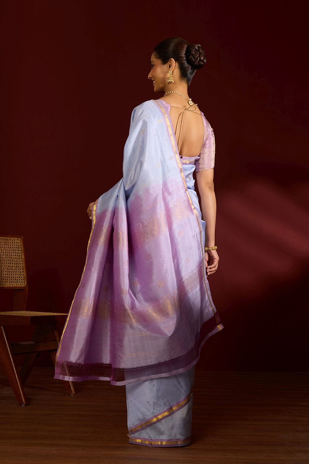 Grey Pure Silk Woven Kanjivaram Saree image number null