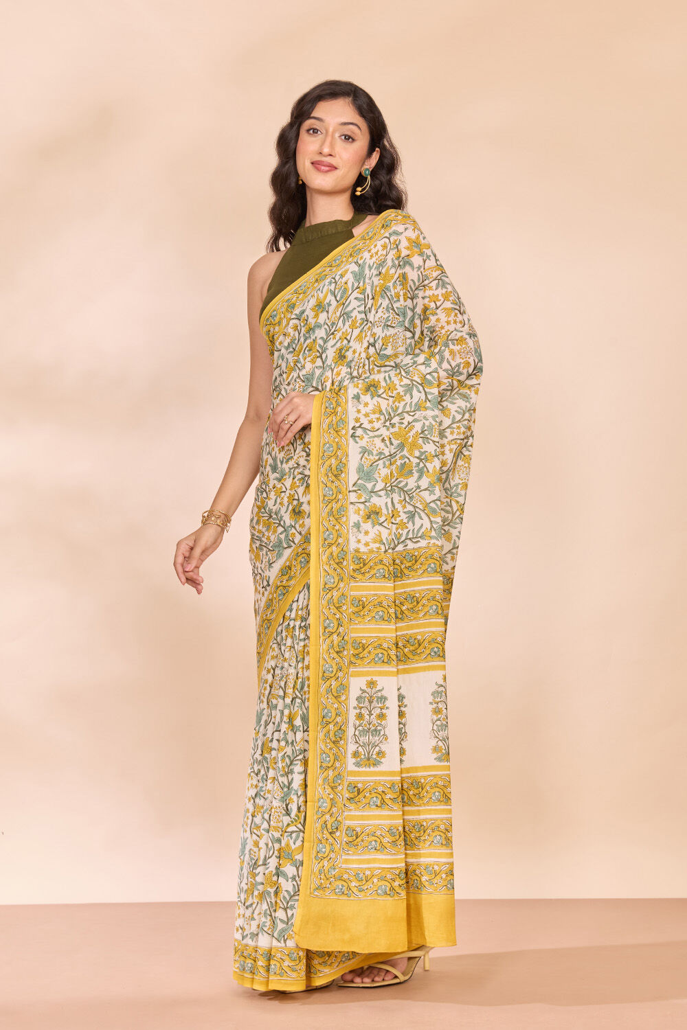 Off White Rajasthan Pure Cotton Printed Sanganeri Saree image number null
