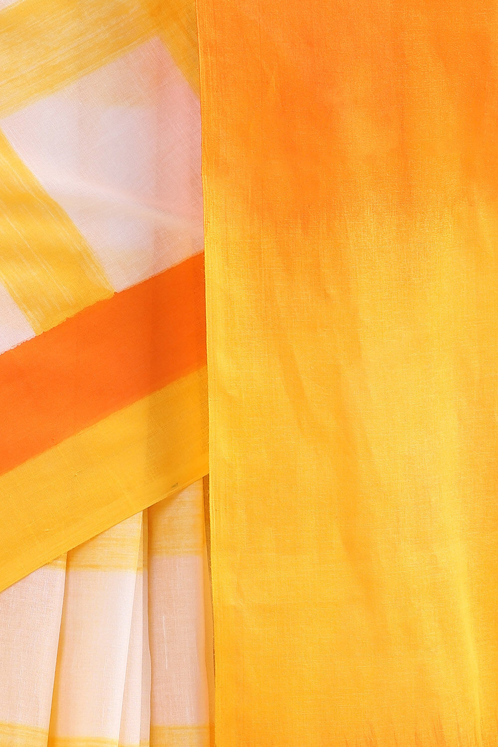 Yellow Pure Cotton Printed Saree image number null