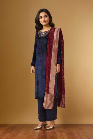 Blue Velvet Embroidered Kurta Set thumbnail image number null