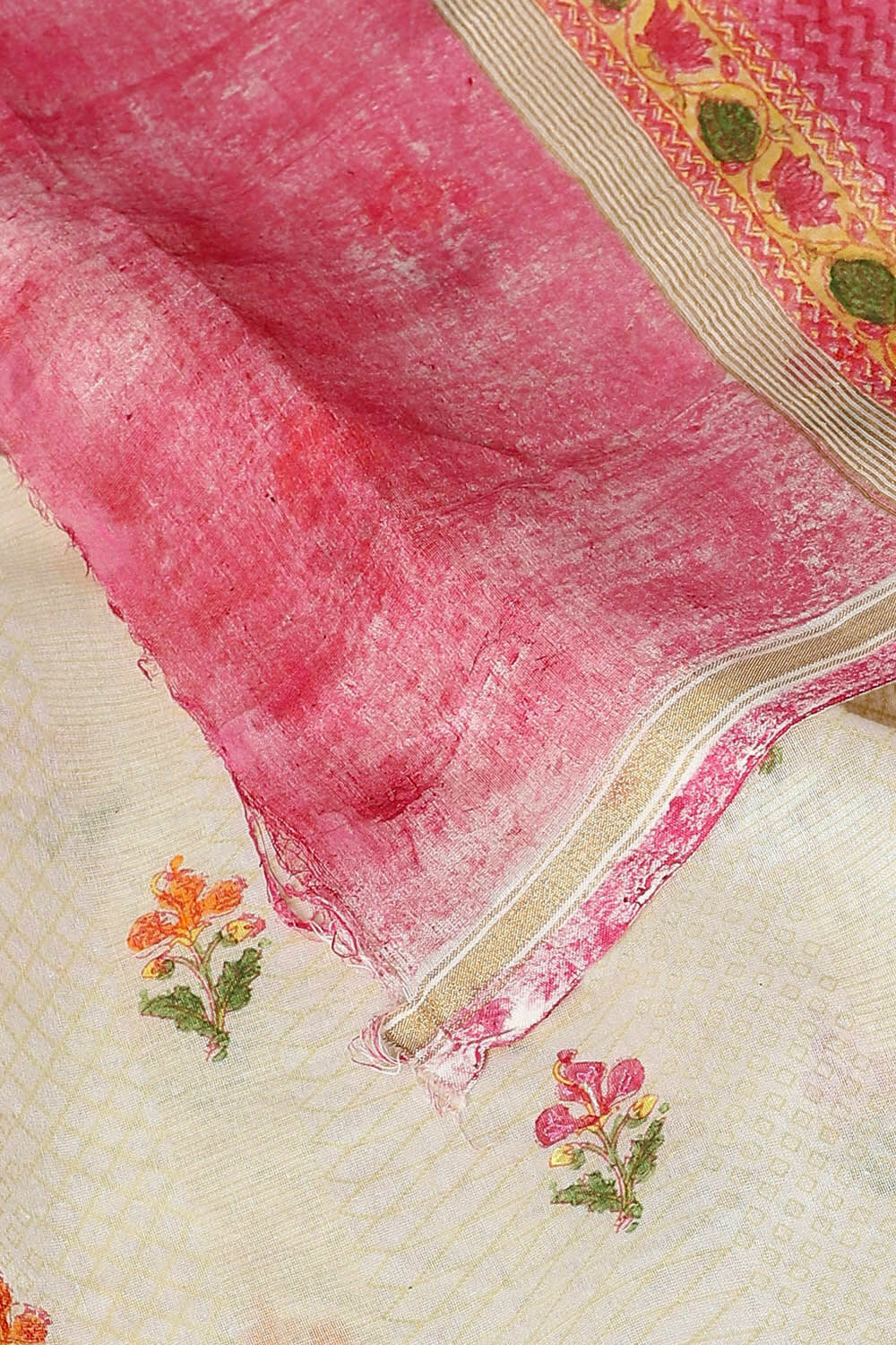 Off White Pure Silk Cotton Printed Saree image number null