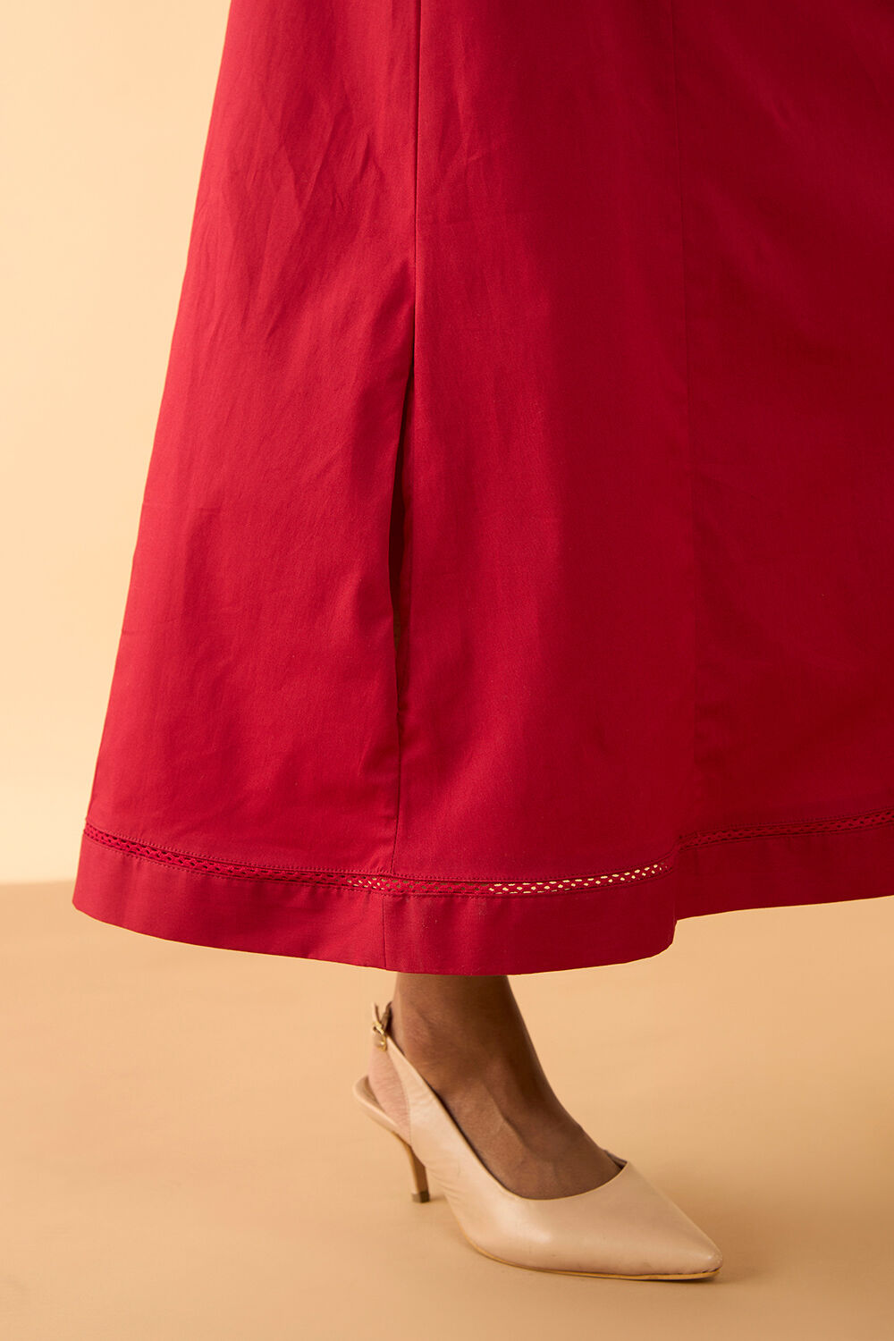 Dark Red Woven Cotton Lycra Inskirt image number null