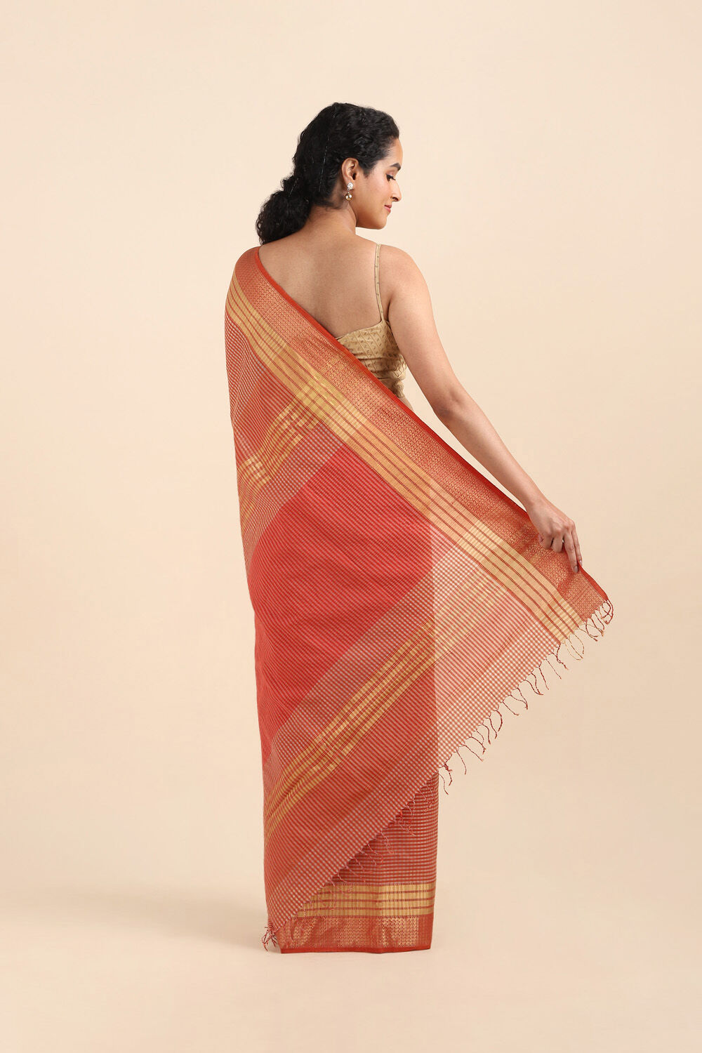 Red Pure Khadi Silk Cotton Maheswari Saree image number null
