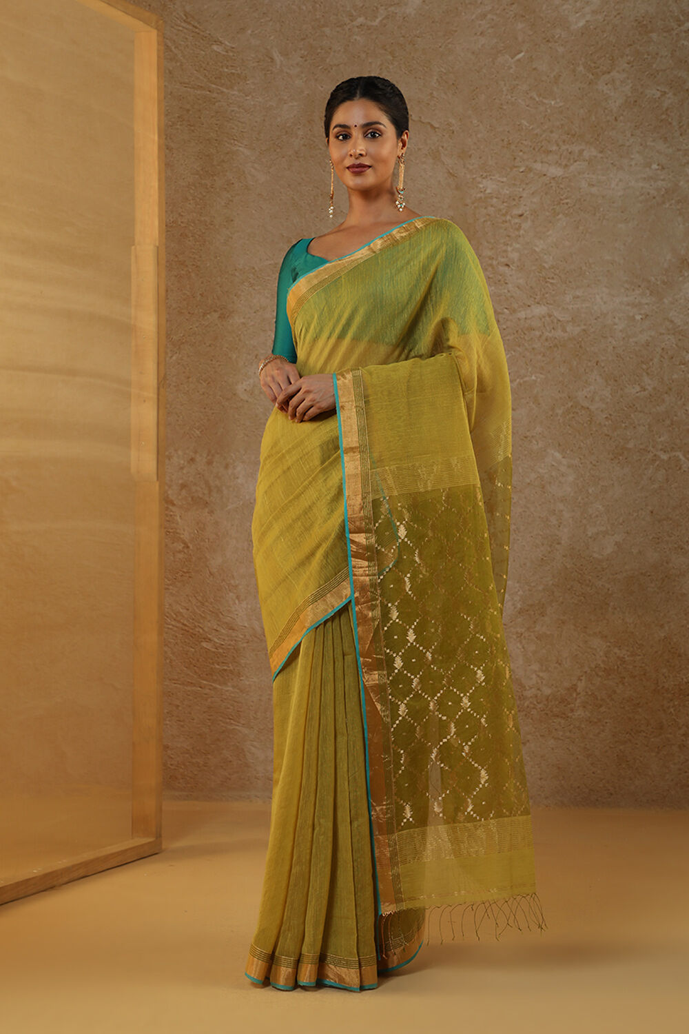 Mehandi Sarees Buy Mehandi Colour Sarees Online Taneira