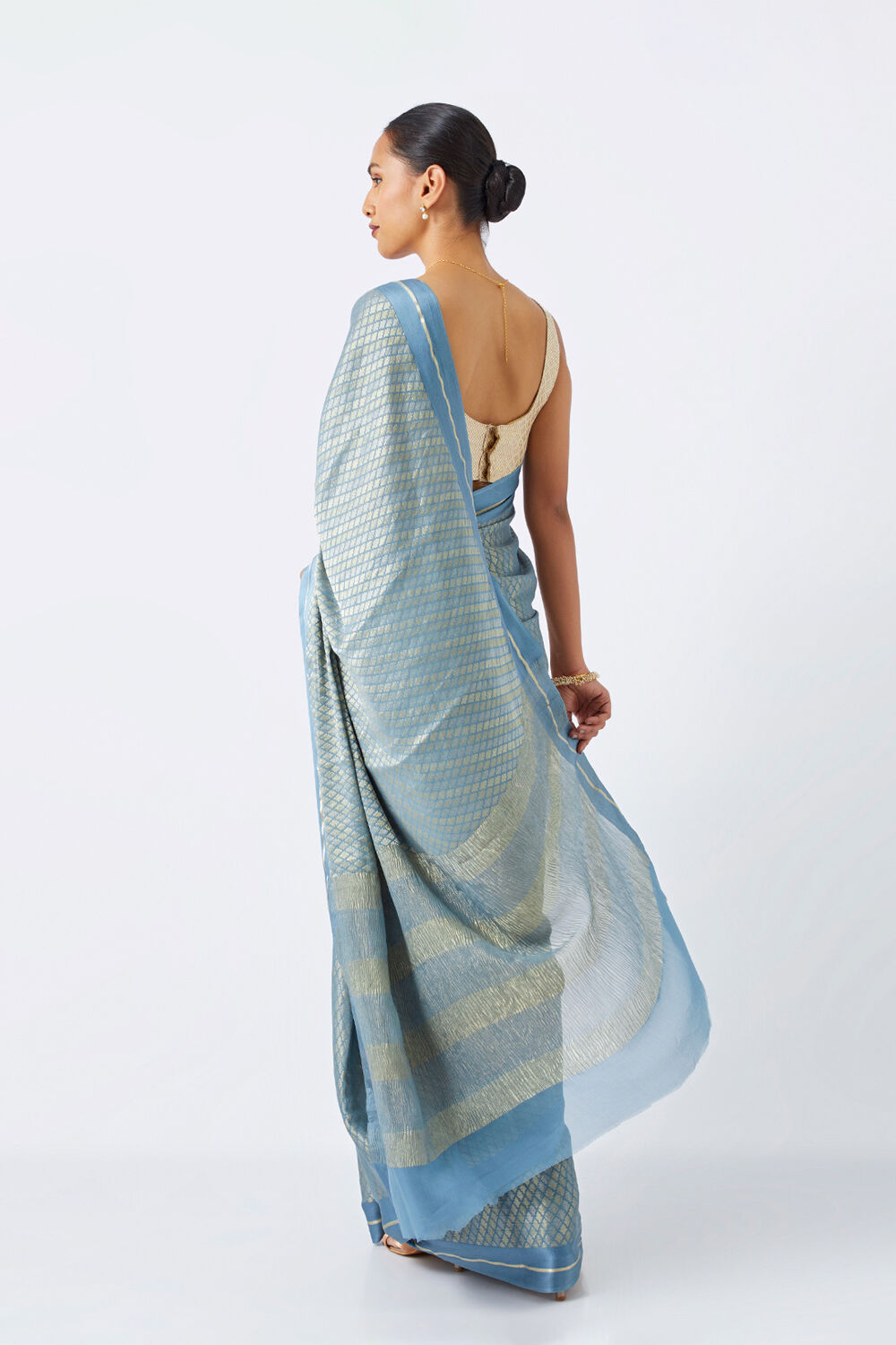 Grey Pure Georgette Woven Saree image number null