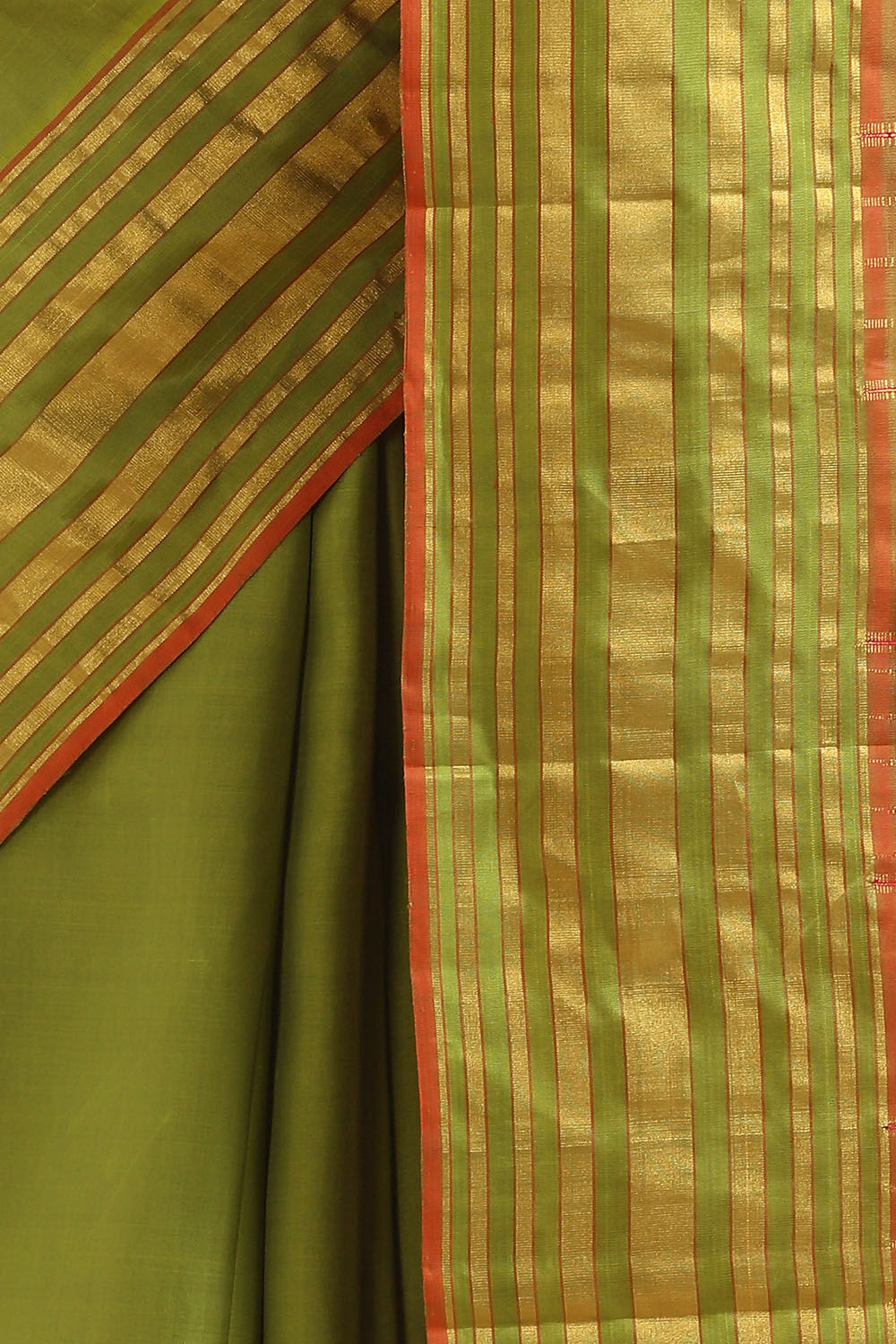 Green Pure Silk Kanjivaram Saree image number null