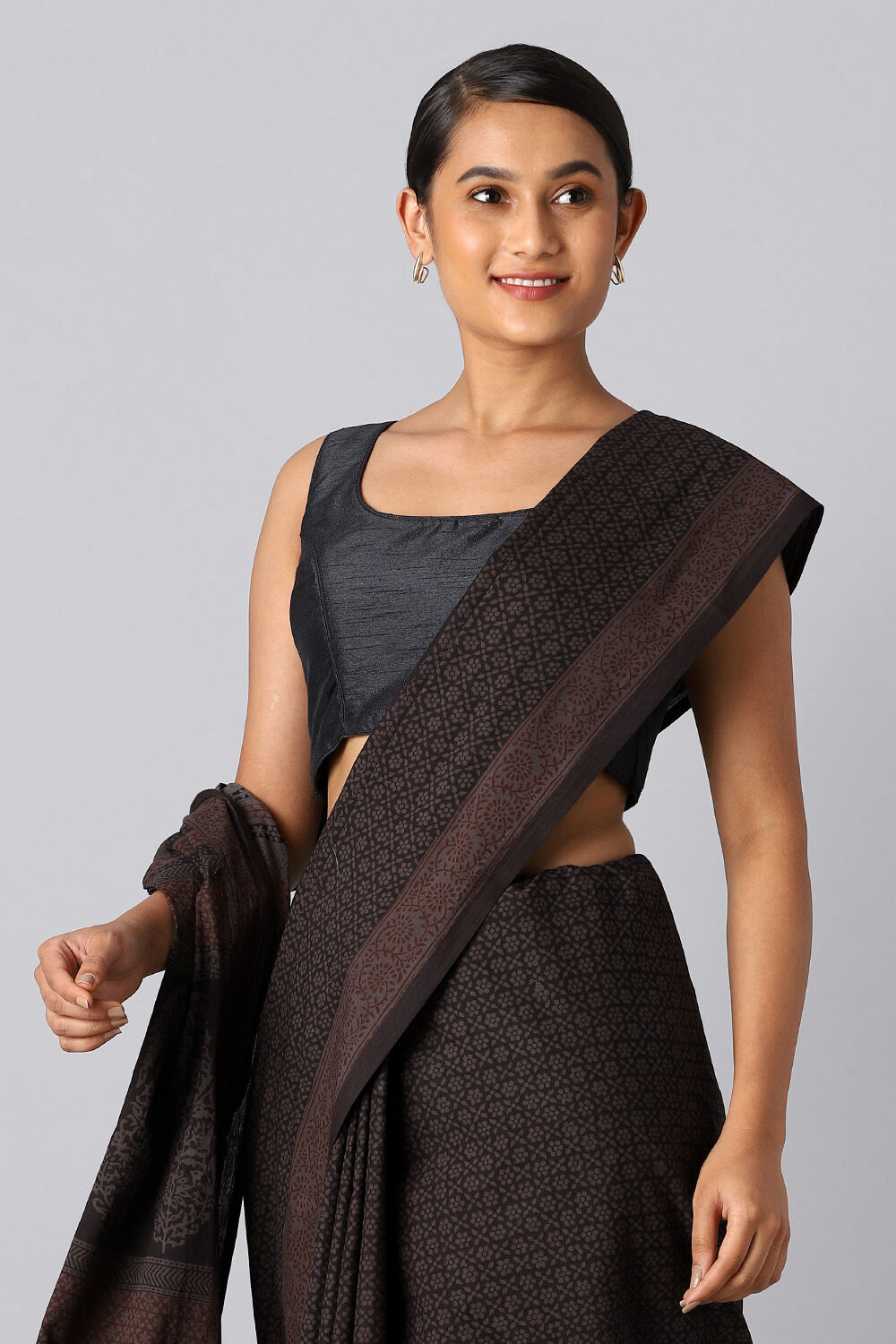 Dark Grey Pure Cotton Bagh Printed Saree image number null