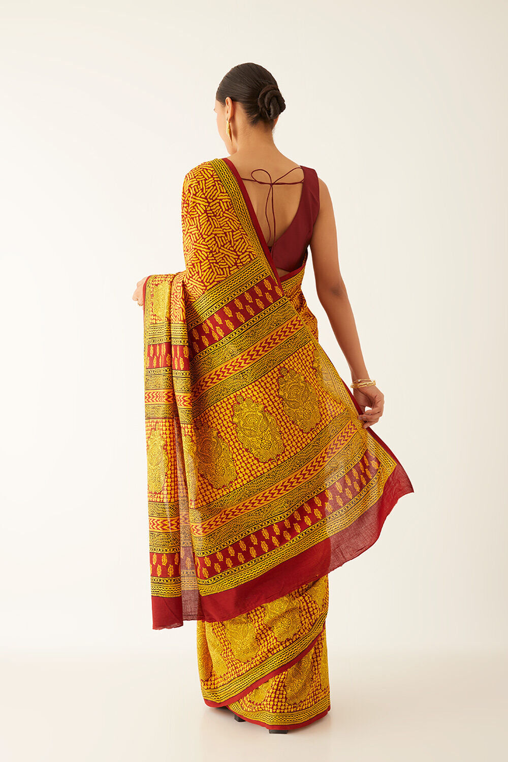 Yellow Pure Cotton Bagh Printed Saree image number null