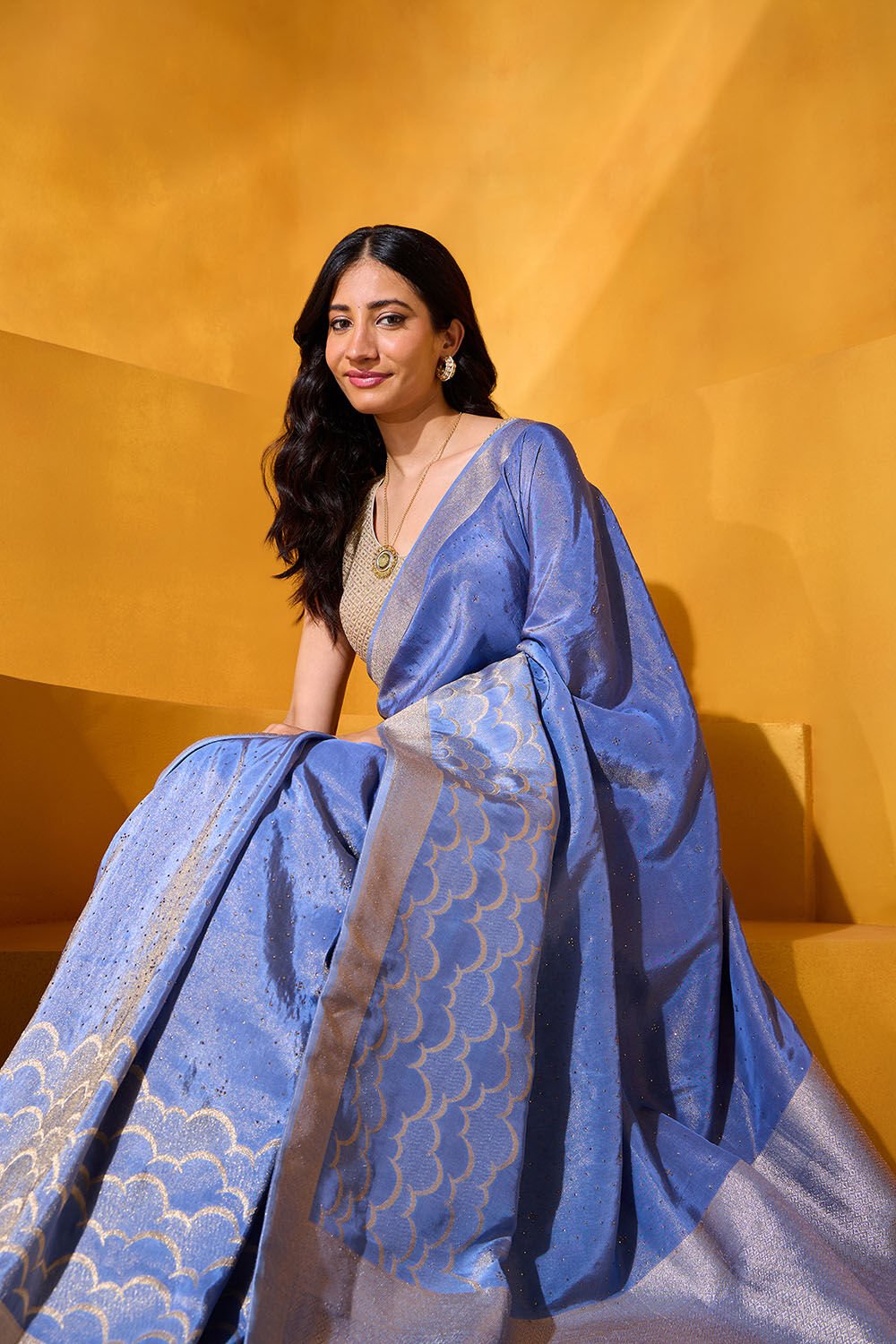 Blue Woven Viscose Tissue Saree image number null
