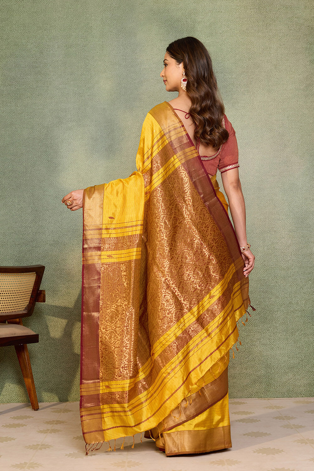 Yellow Woven Pure Silk Maheshwari Saree image number null
