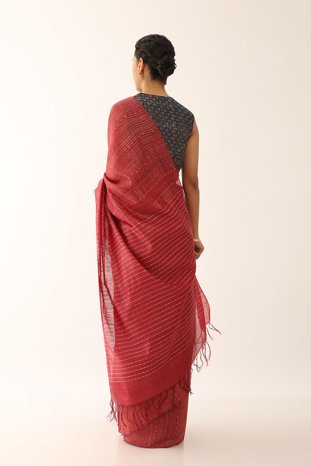 Red Chattisgarh Woven Pure Tussar Silk Saree image number null
