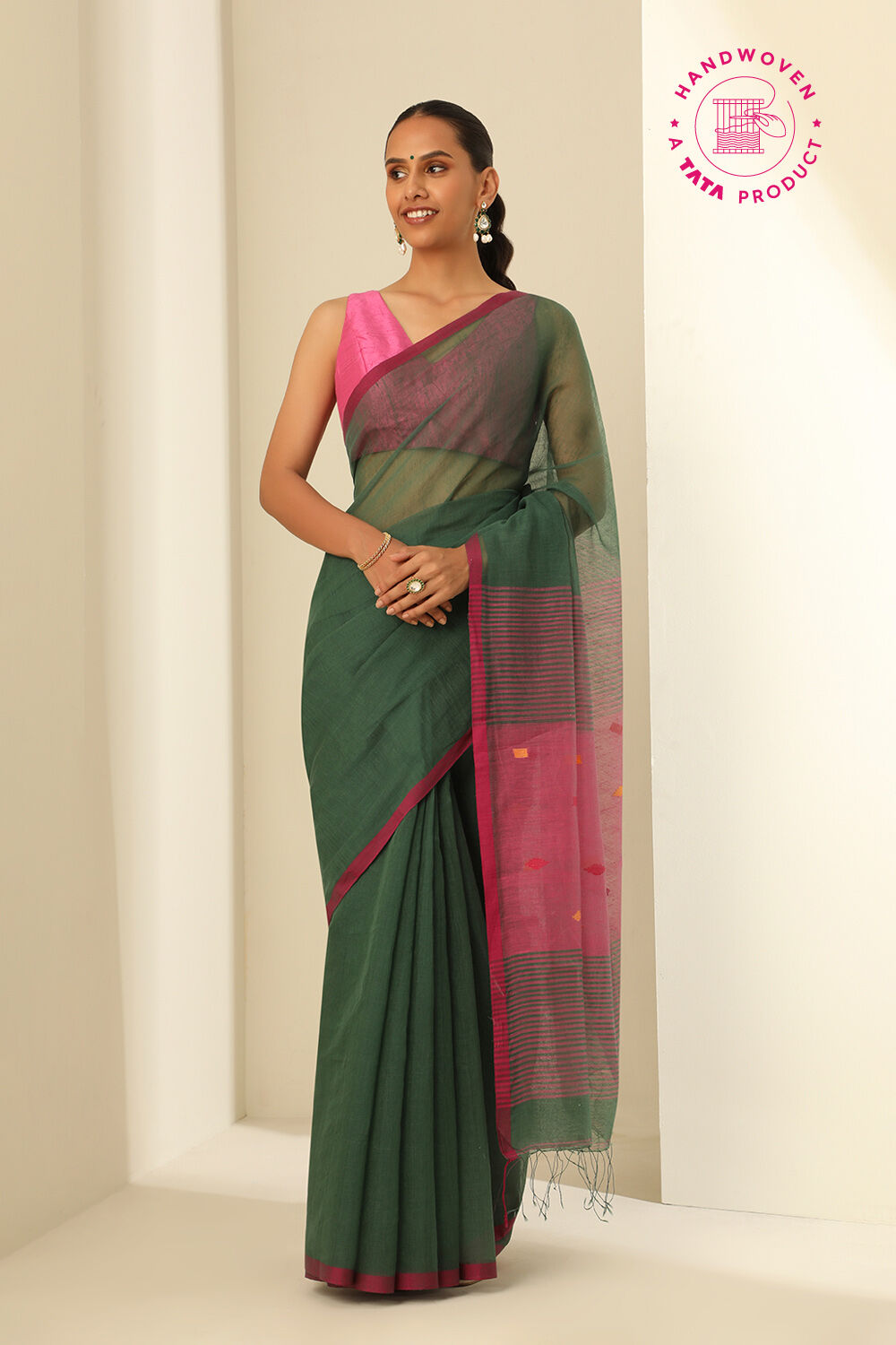 Green Pure Silk Cotton Bengal Jamdani Saree image number null