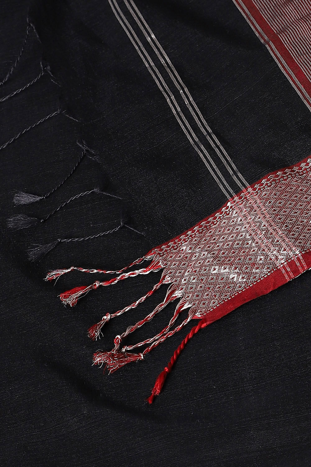 Black Pure Silk Cotton Maheswari Saree image number null