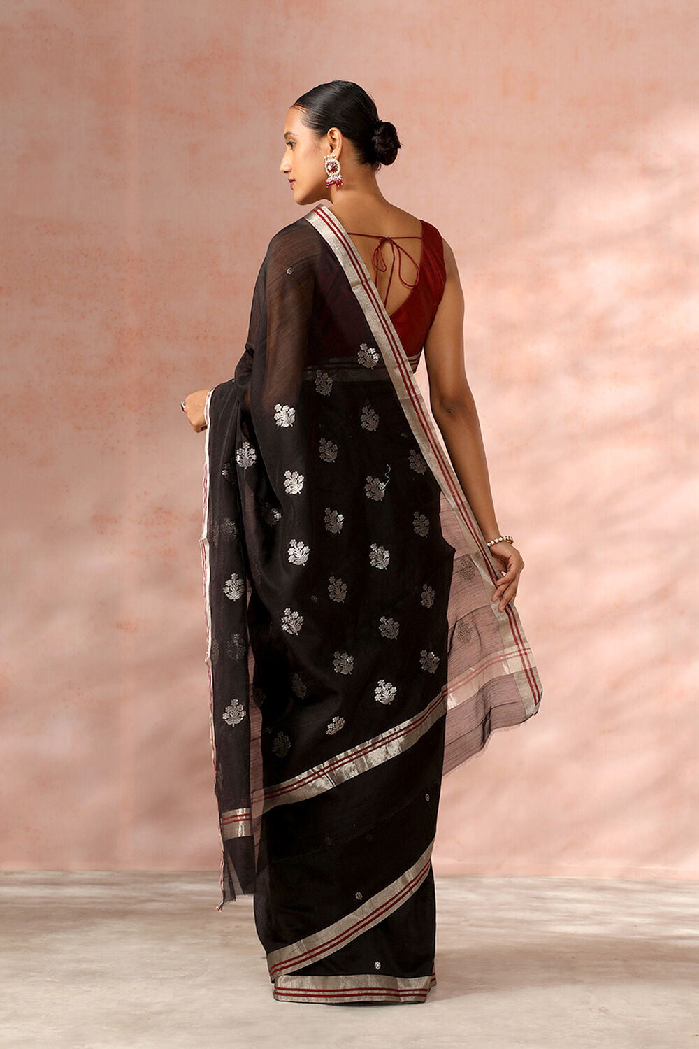 Black Chanderi Pure Silk Cotton Woven Saree image number null