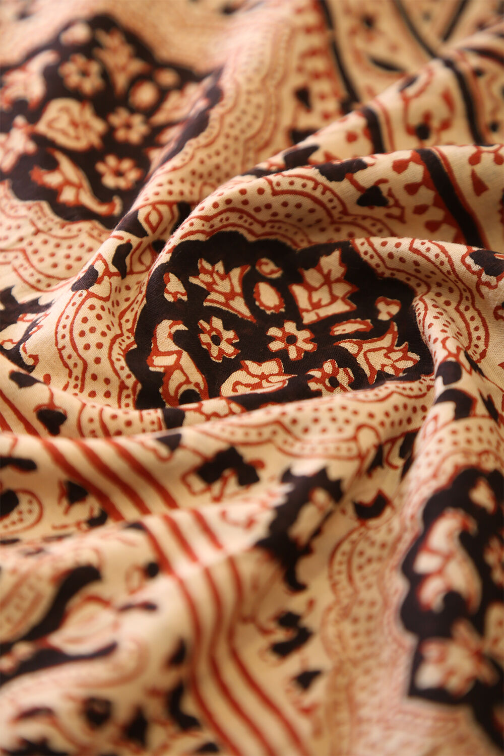 Off White Pure Cotton Ajrakh Stole image number null