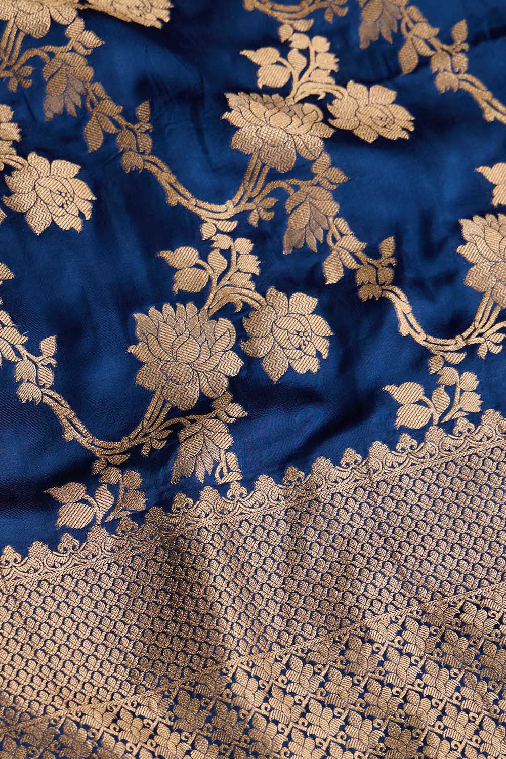 Blue Woven Viscose Saree image number null