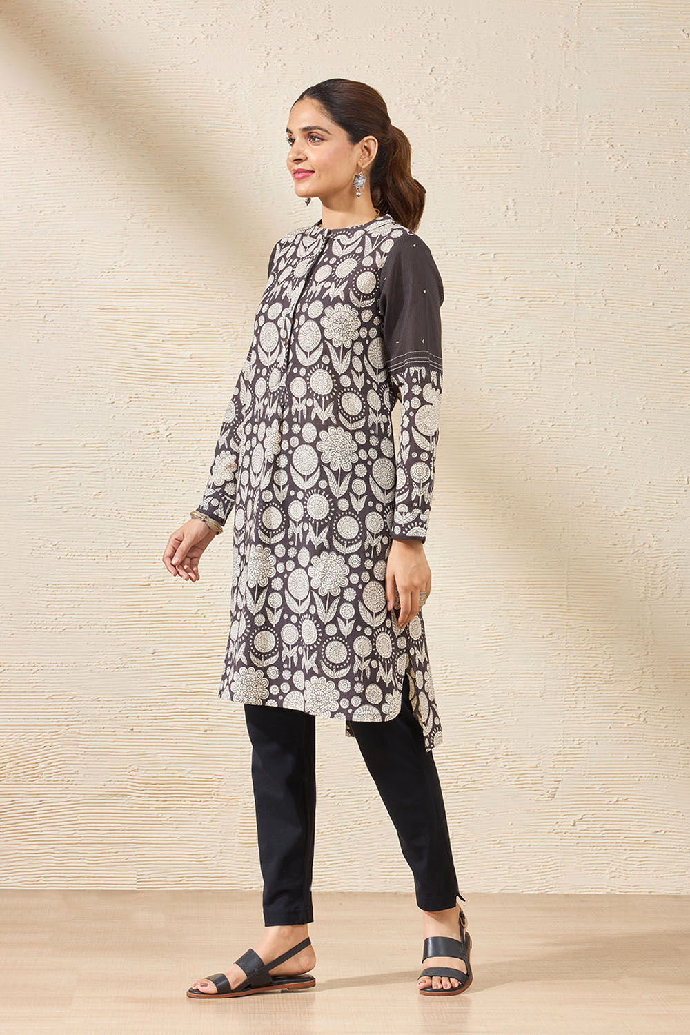 Black Pure Cotton Printed Sanganeri Kurta image number null