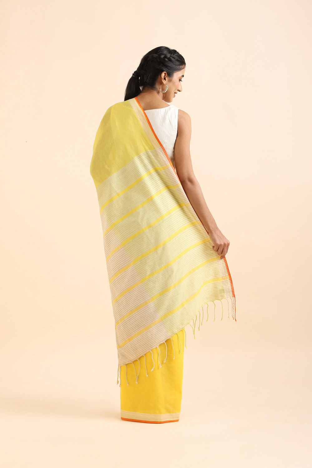Yellow Pure Cotton Bengal Saree image number null