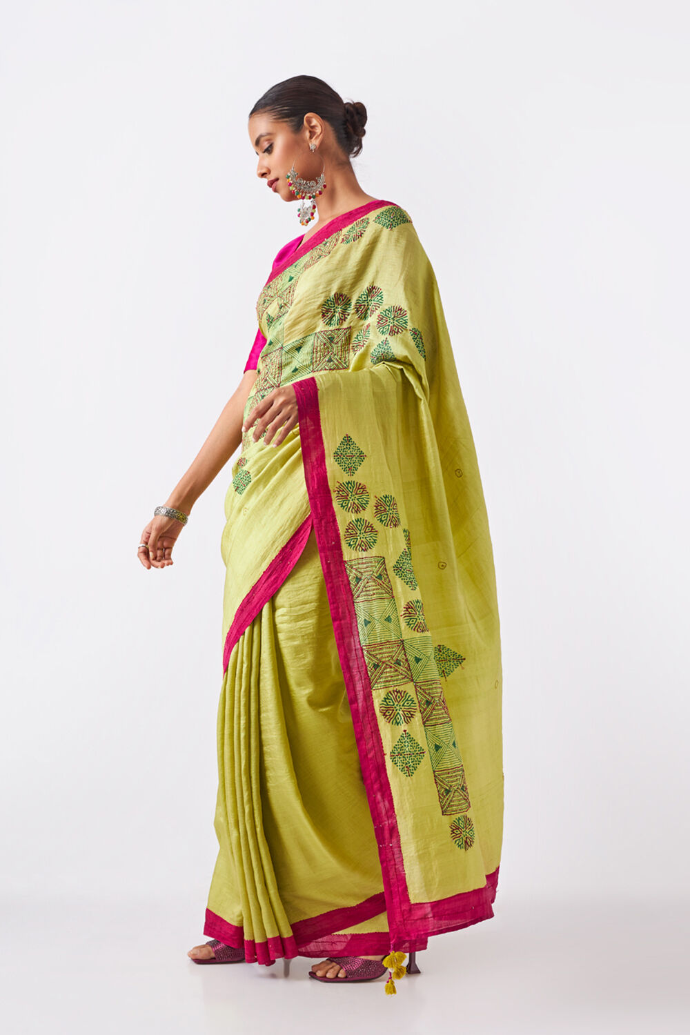 Green Pure Silk Hand Paint Saree image number null
