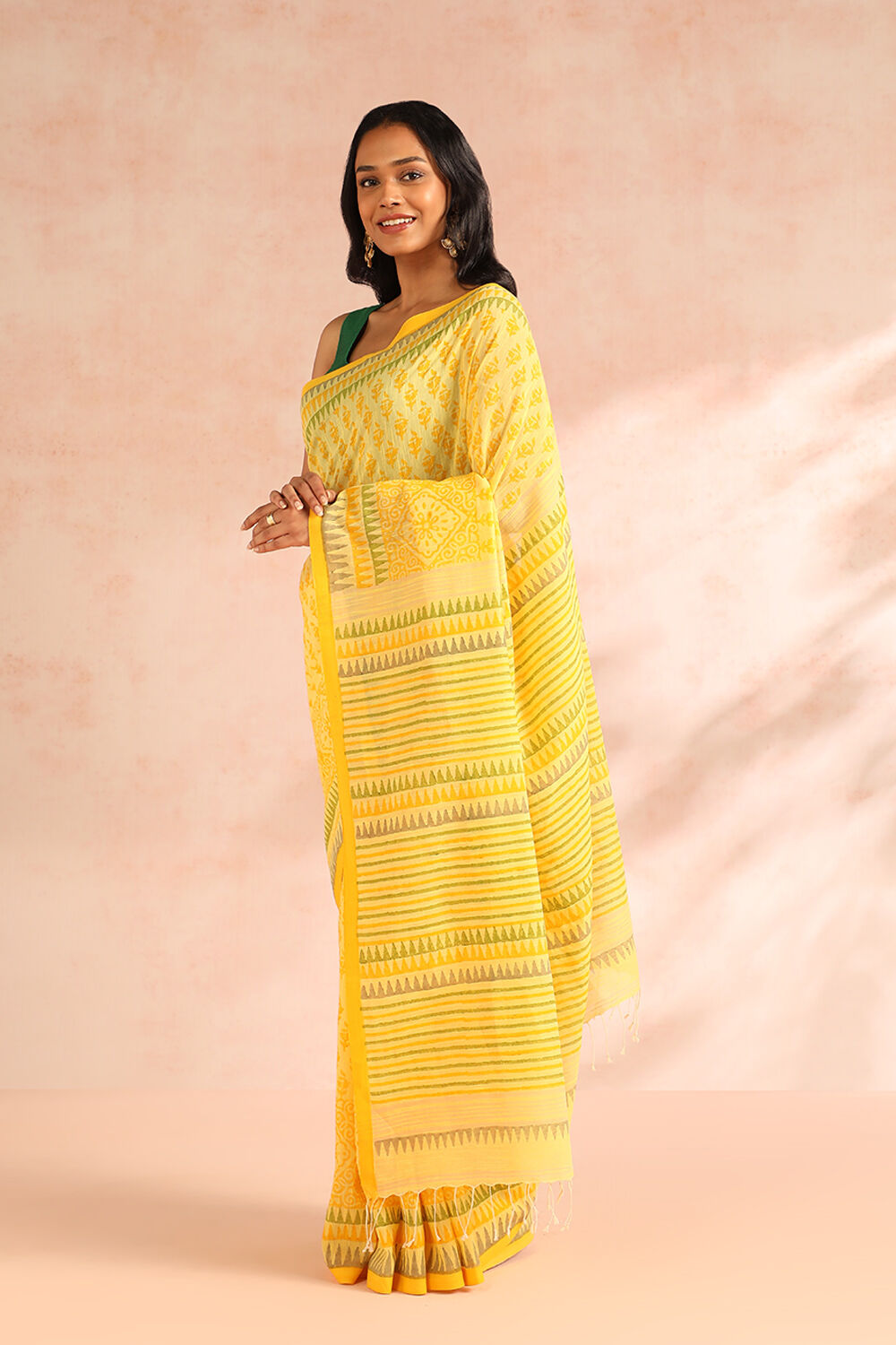 Yellow Printed Bengal Pure Cotton Saree image number null